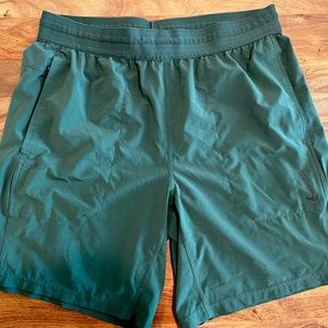 Nike Green Yoga Short